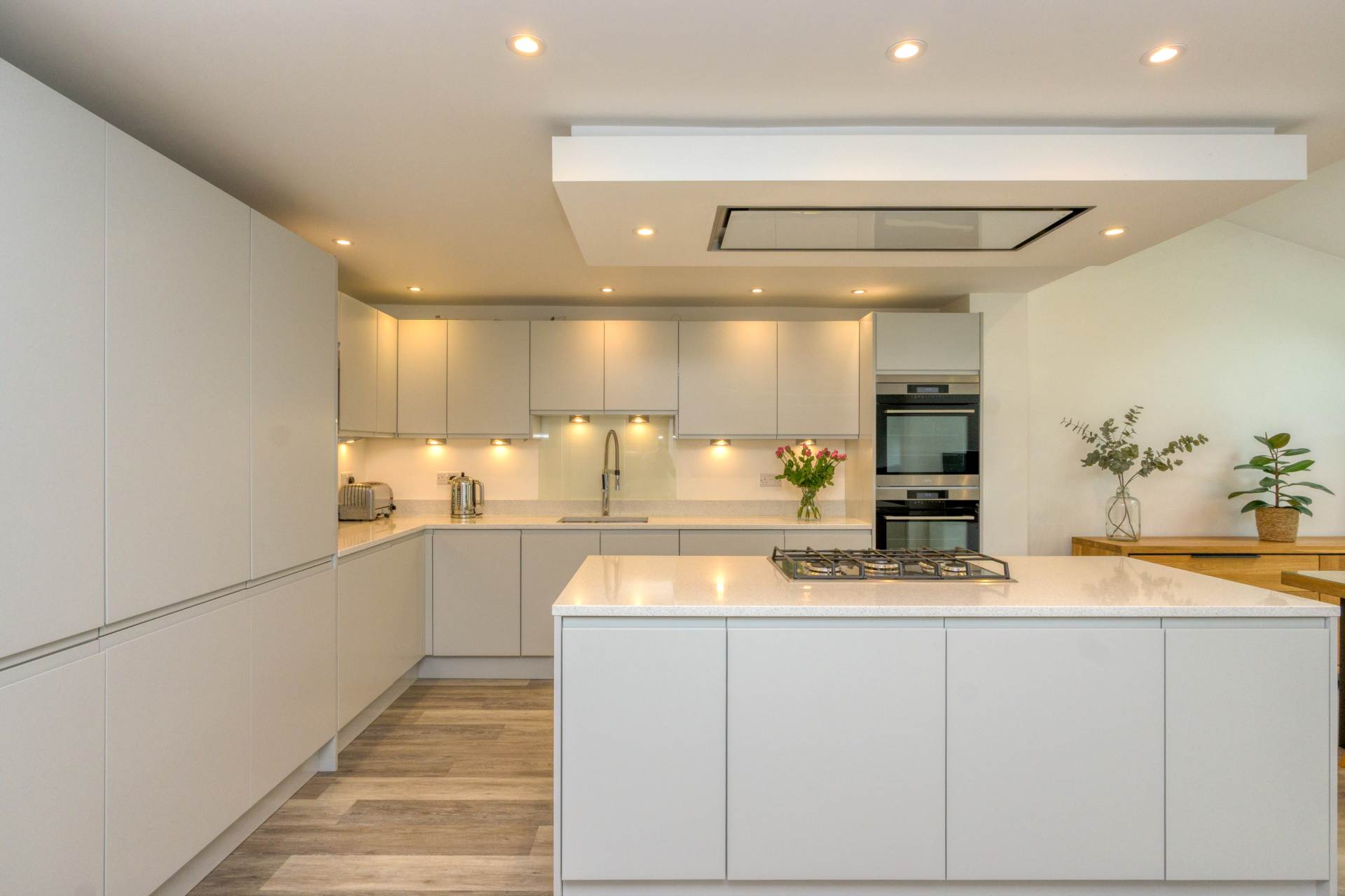 Valley Close, Caversham, Image 7