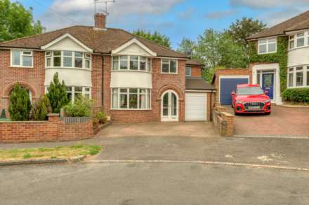Valley Close, Caversham, Image 1