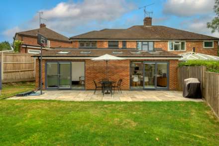 Valley Close, Caversham, Image 22