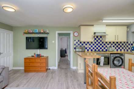 Ivydene Road, Reading, Image 12
