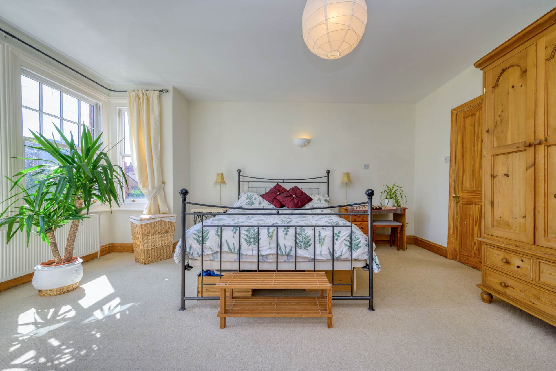 St Anne's Road, Caversham, Image 12