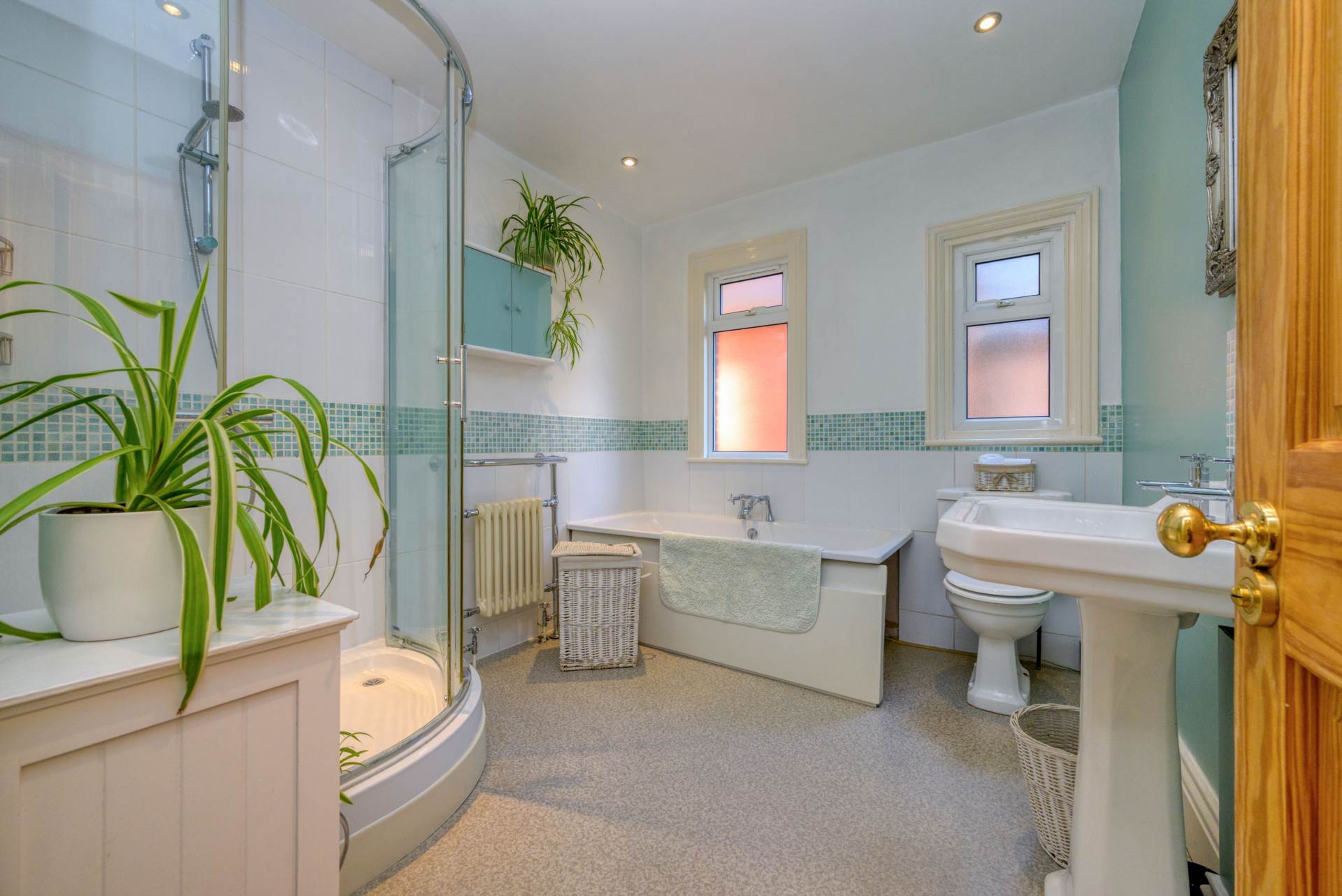 St Anne's Road, Caversham, Image 17