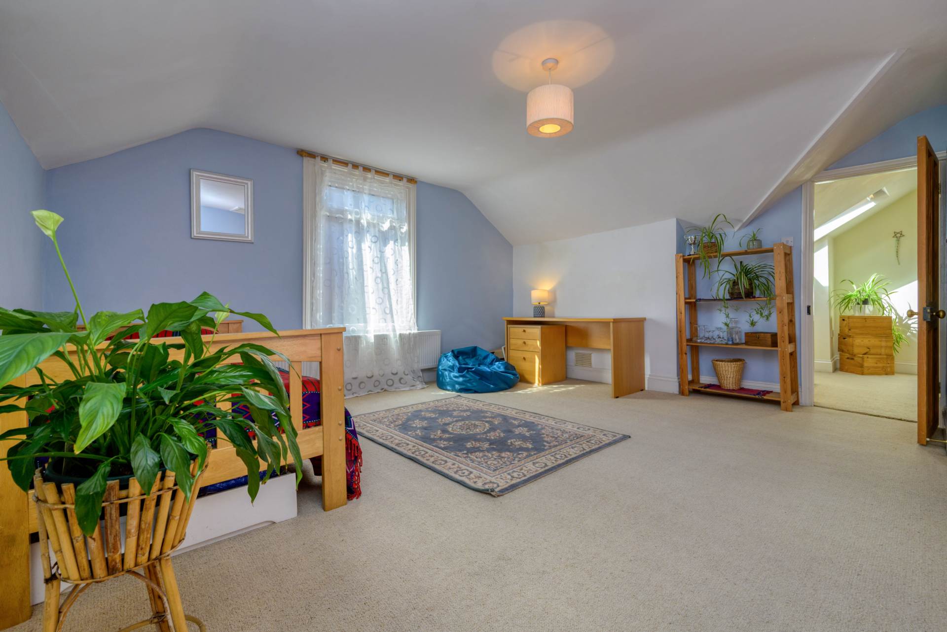 St Anne's Road, Caversham, Image 20