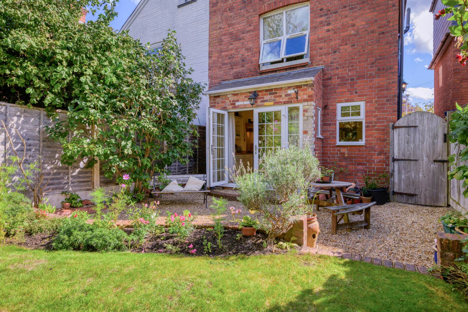 St Anne's Road, Caversham, Image 27