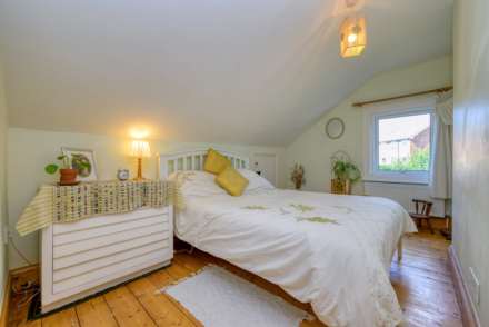 St Anne's Road, Caversham, Image 22