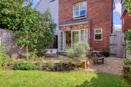 St Anne's Road, Caversham, Image 27