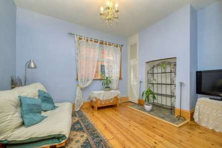 St Anne's Road, Caversham, Image 8