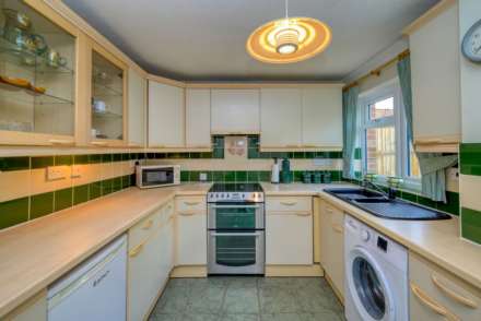 Eynsford Close, Caversham Park, Image 8