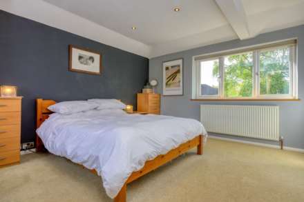 Woodberry Close, Caversham, Image 4