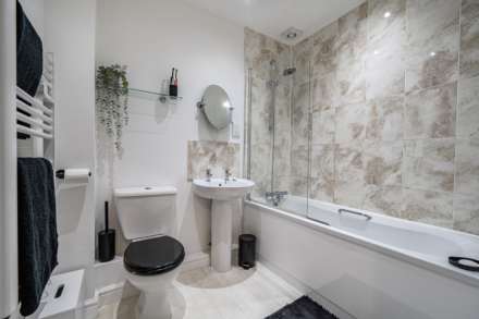 Cavendish Court, Emmer Green, Image 9