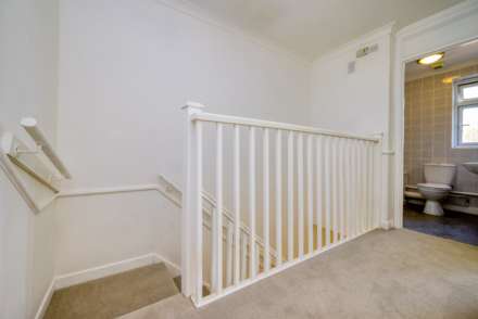 Ian Mikardo Way, Caversham, Image 14