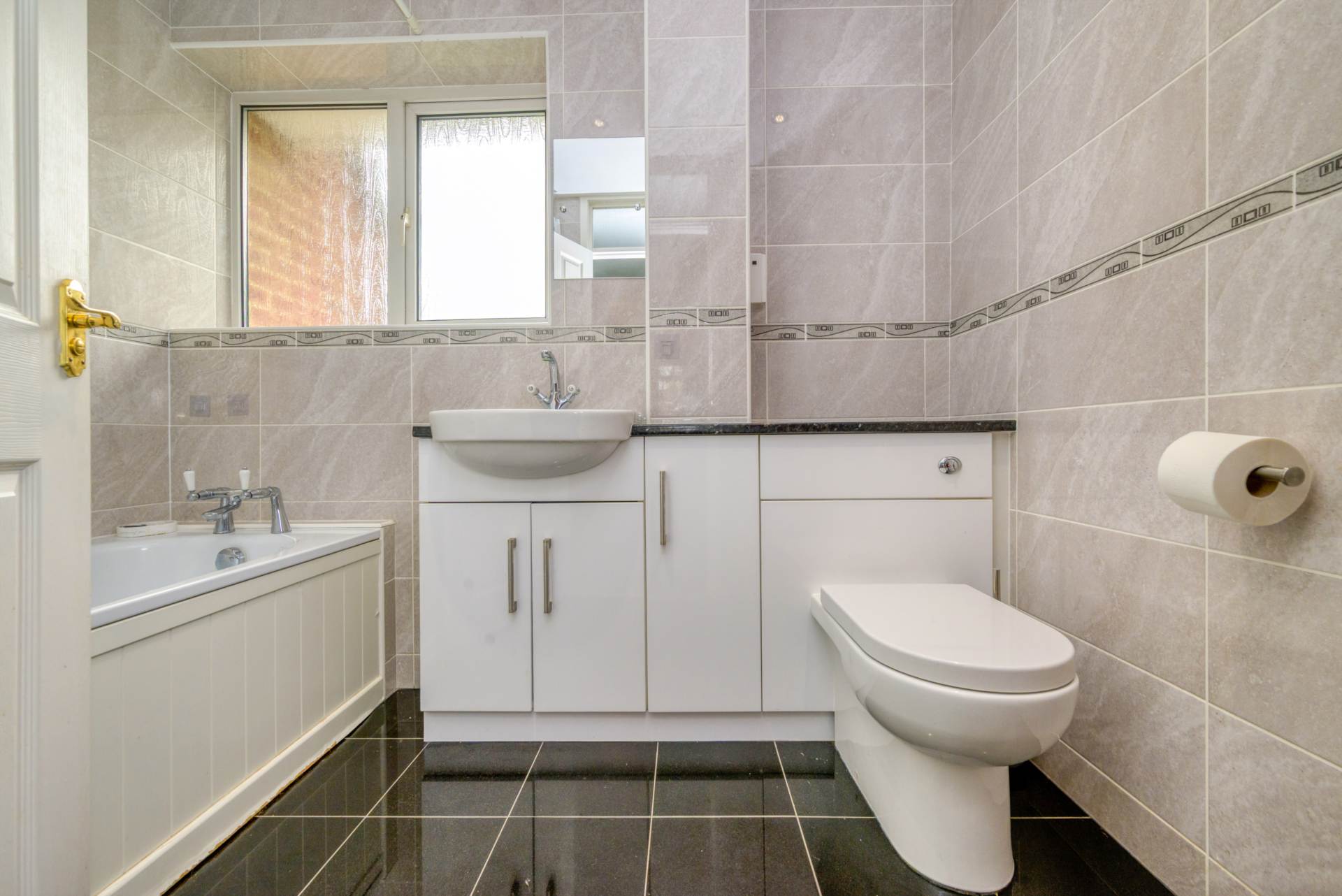 Oakfields Close, Ecchinswell, Image 19