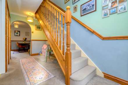 Oakfields Close, Ecchinswell, Image 5