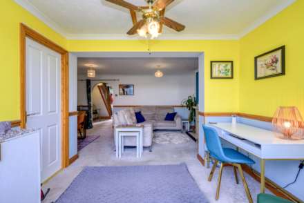 Oakfields Close, Ecchinswell, Image 9