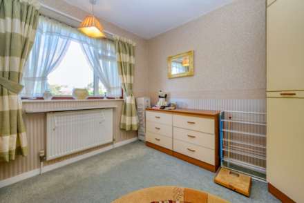 Usk Road, Tilehurst, Image 10