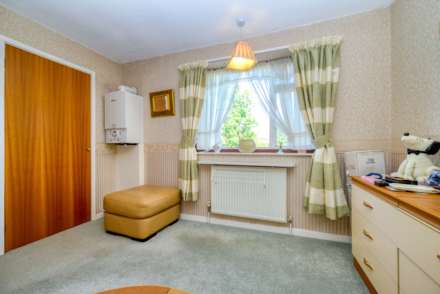 Usk Road, Tilehurst, Image 9