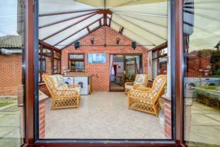 Poveys Mead, Kingsclere, Image 11