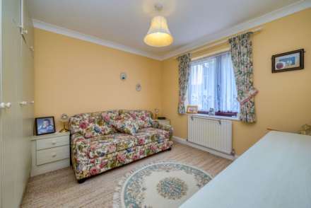 Poveys Mead, Kingsclere, Image 15