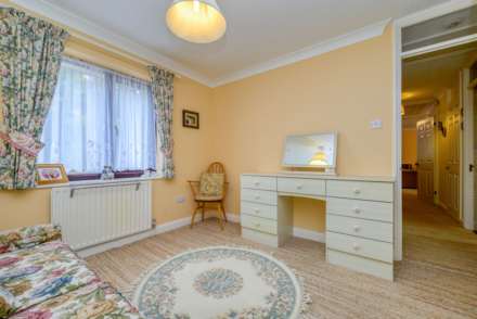 Poveys Mead, Kingsclere, Image 16