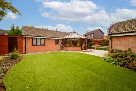 Poveys Mead, Kingsclere, Image 21