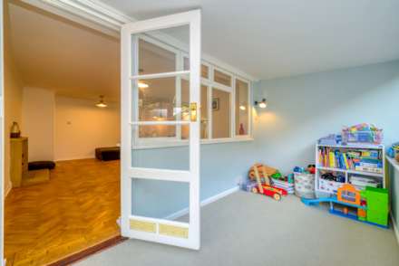 Hemdean Road, Caversham, Image 8