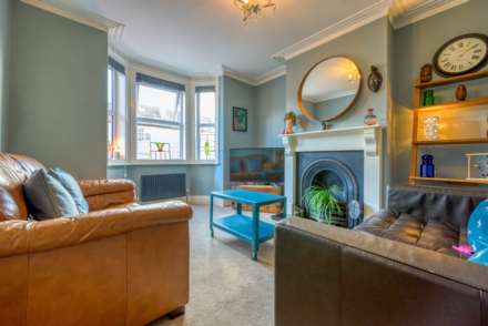 Hemdean Road, Caversham, Image 3