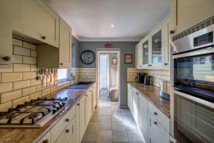 Hemdean Road, Caversham, Image 7