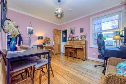 Cromwell Road, Caversham, Image 3