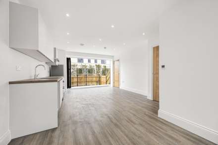 Forge Close, Caversham, Image 3