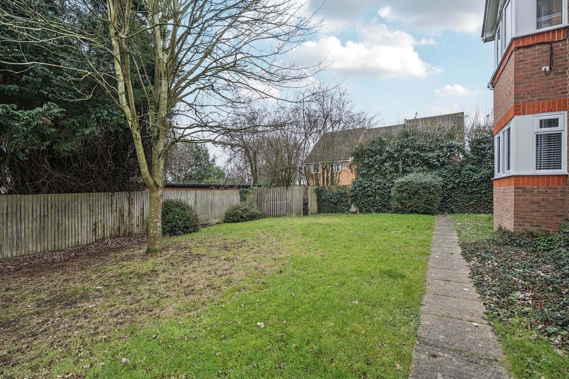 Lowfield Road, Caversham Park, Image 12