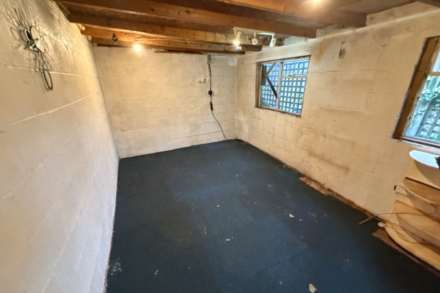 Marsack Street, Caversham, Image 16