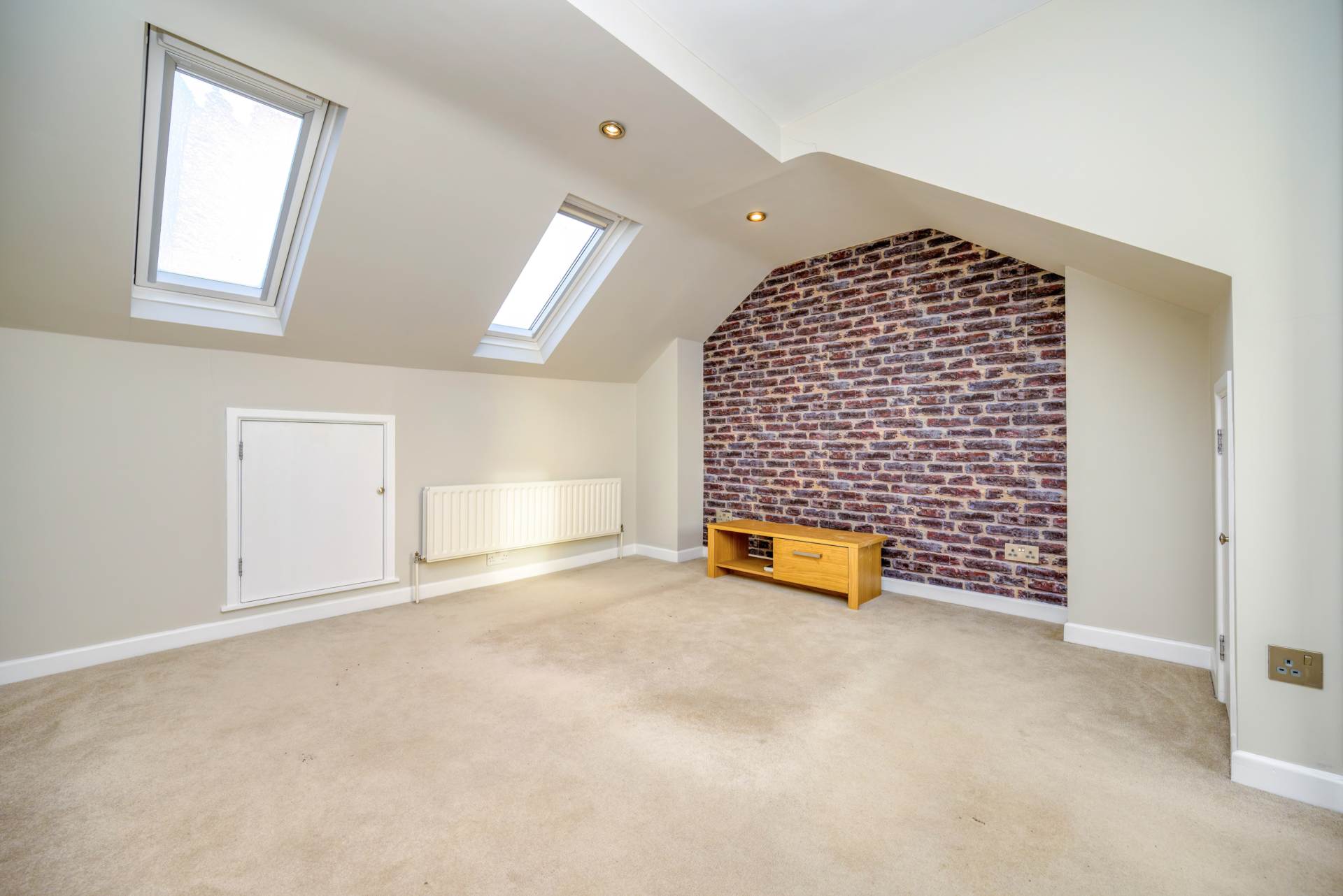 Henley Road, Caversham, Image 17