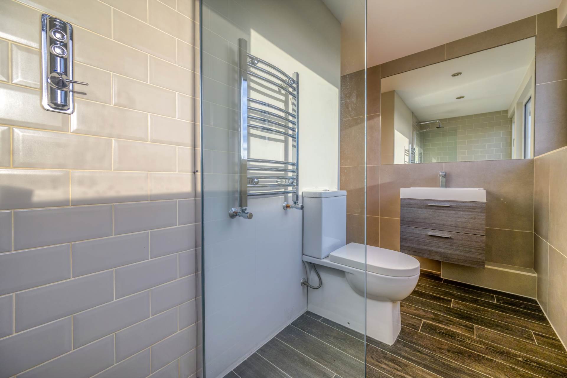 Henley Road, Caversham, Image 18