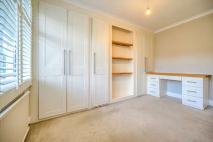 Henley Road, Caversham, Image 14