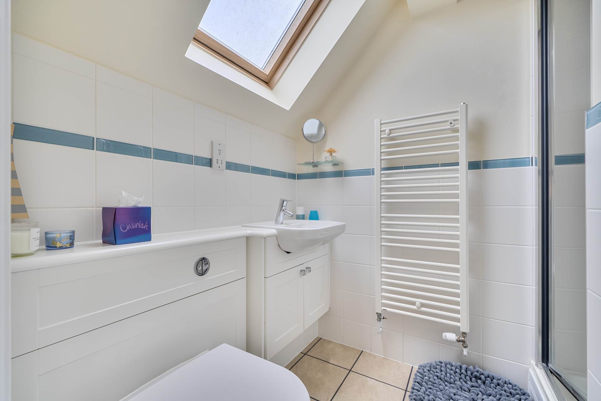 Highdown Hill Road, Reading, Image 20