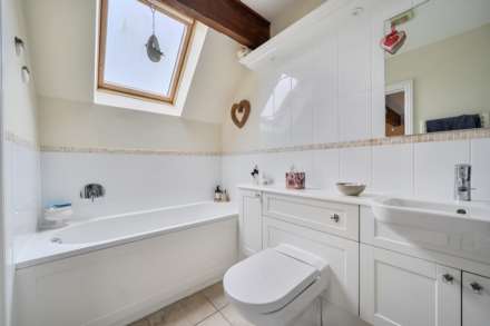 Highdown Hill Road, Reading, Image 17