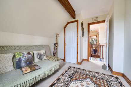 Highdown Hill Road, Reading, Image 24