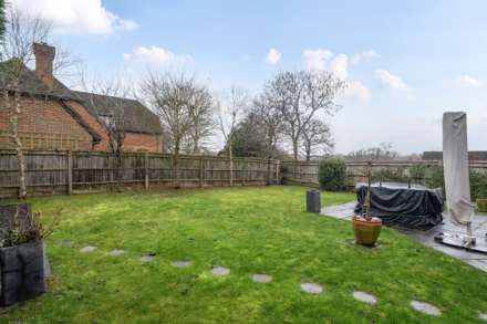 Highdown Hill Road, Reading, Image 27