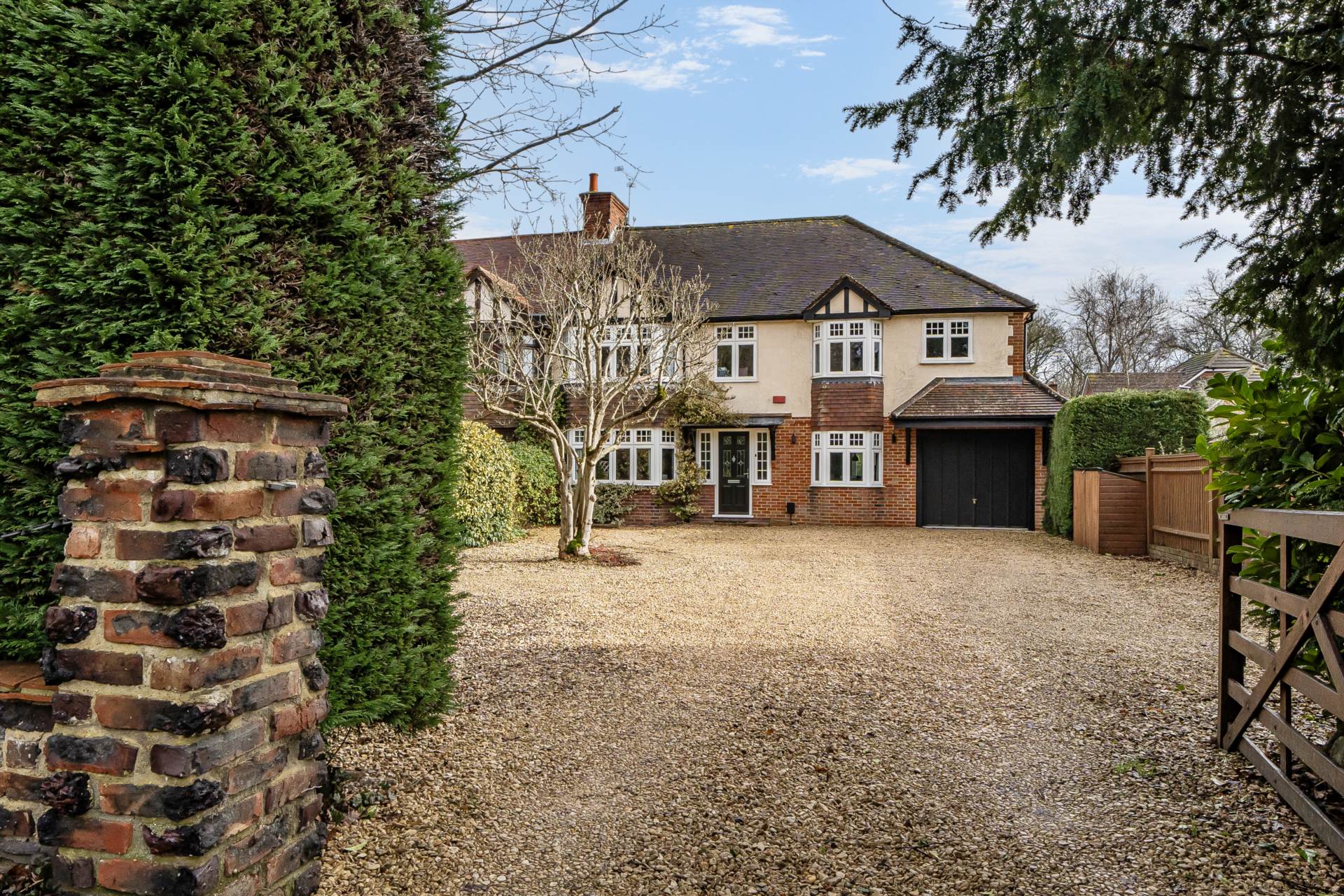 Peppard Road, Emmer Green, Image 1