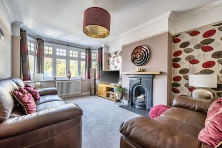 Peppard Road, Emmer Green, Image 5