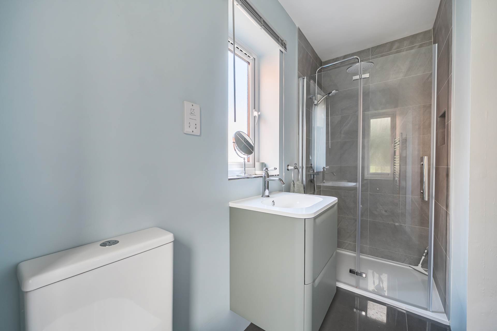 Cedarwood Crescent, Caversham, Image 12