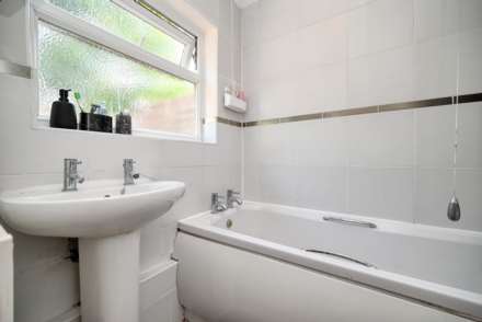 Queens Road, Caversham, Image 10