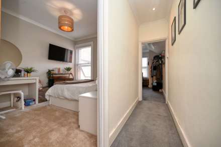Queens Road, Caversham, Image 13