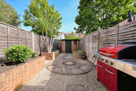 Queens Road, Caversham, Image 3