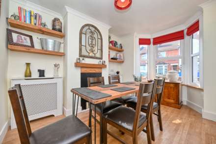 Queens Road, Caversham, Image 6