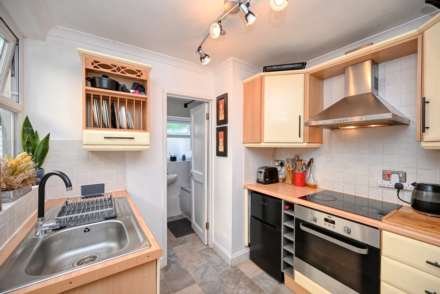 Queens Road, Caversham, Image 7