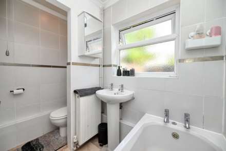 Queens Road, Caversham, Image 9