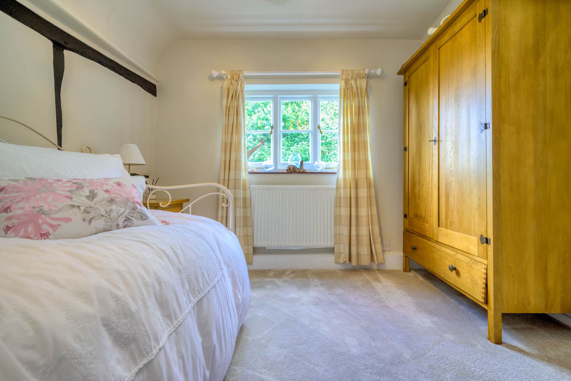 The Cottage, Emmer Green, Image 22