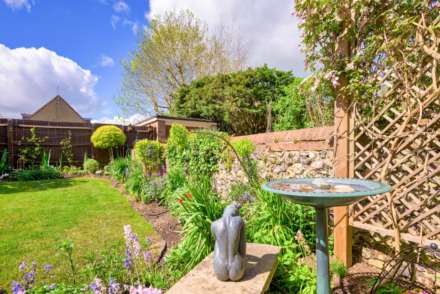 The Cottage, Emmer Green, Image 33