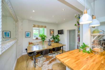 Kidmore Road, Caversham Heights, Image 13